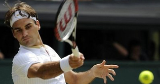 Federer, Williams Sisters Advance at Wimbledon 
